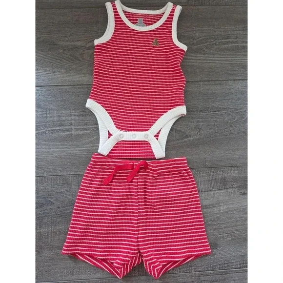 Baby gap ribbed set 0-3 mos - Picture 1 of 1